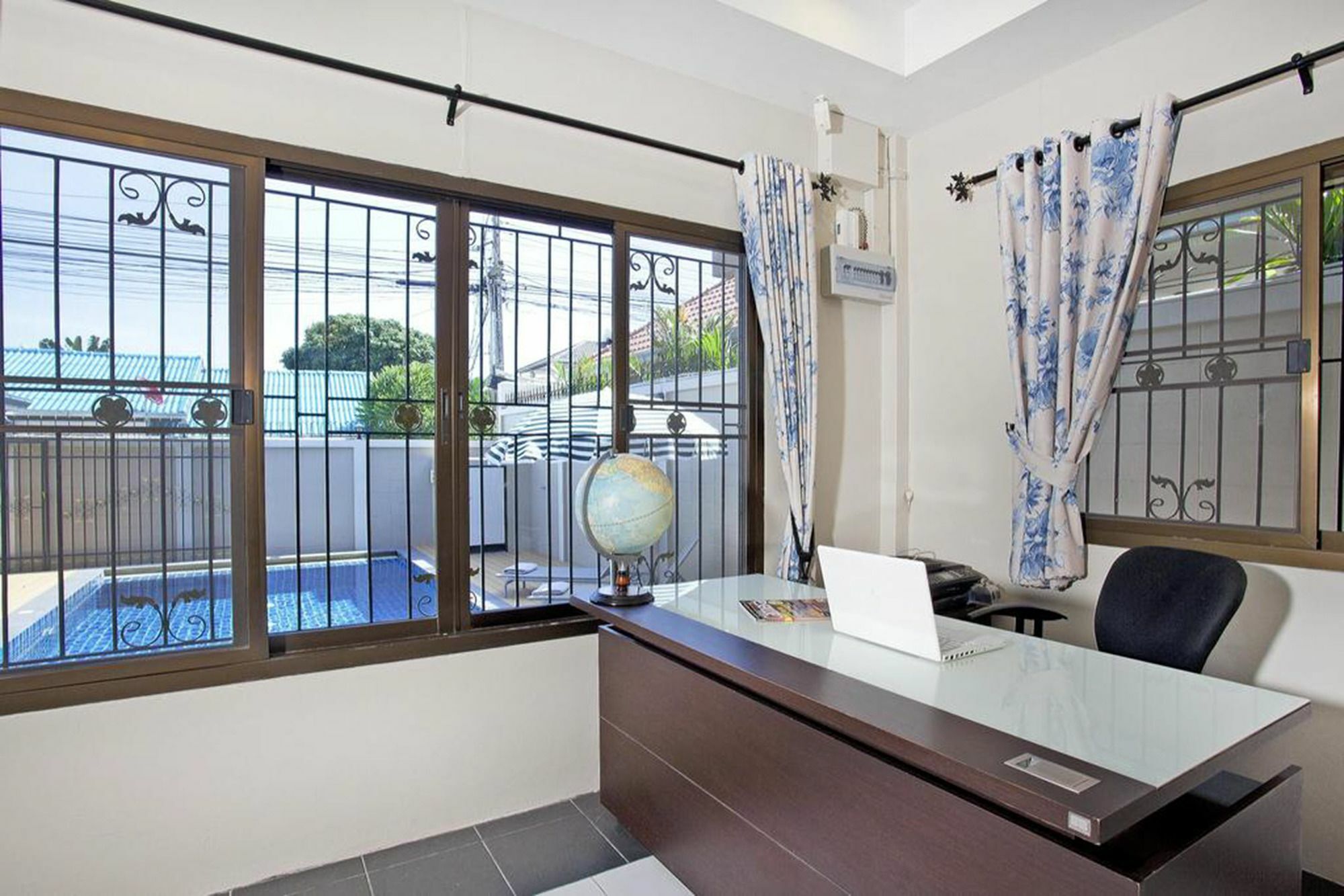 Pool Villa Tanzanite Near Walking Street Pattaya Exteriör bild